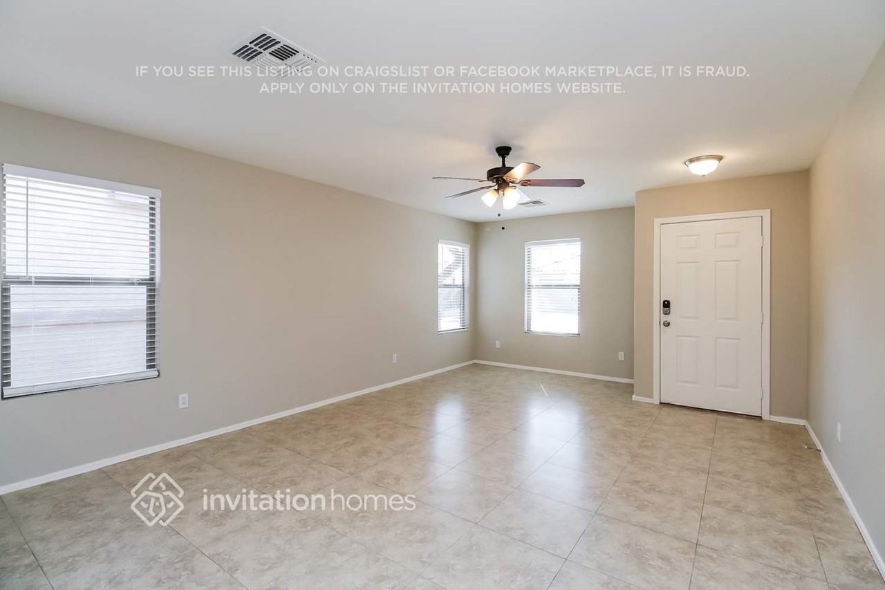 8852 E Plana Ave - Photo 5 of 20