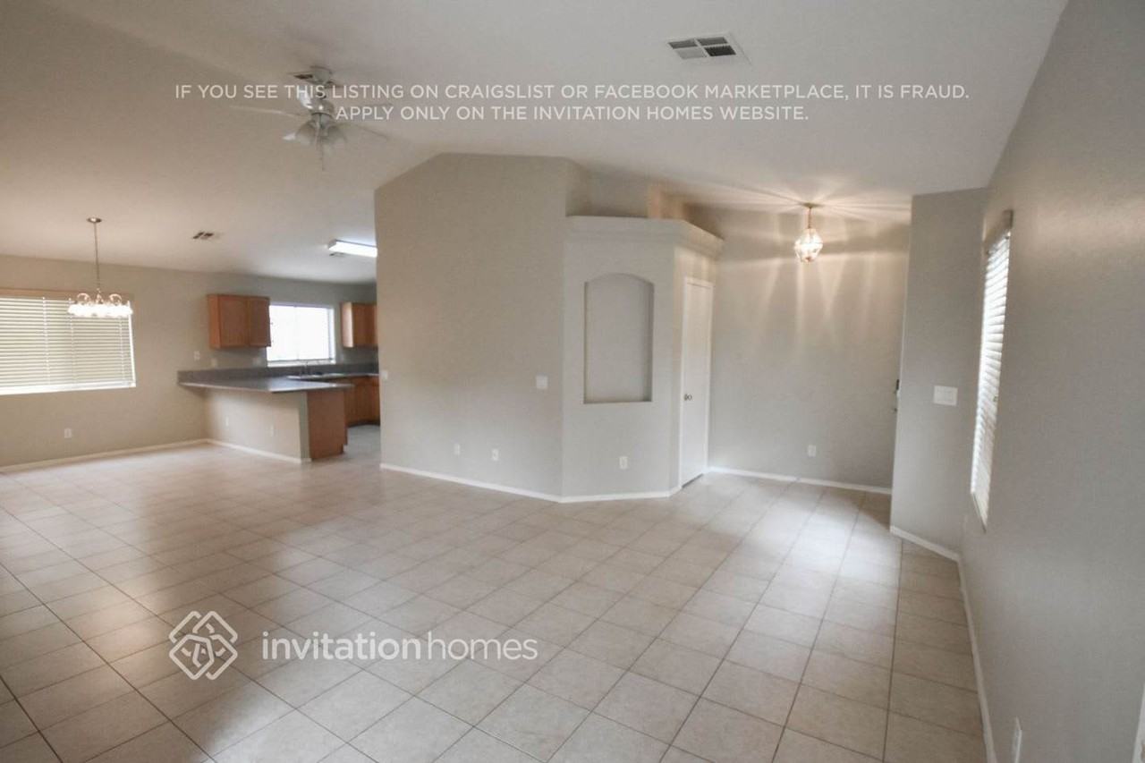 23949 W Antelope Trl - Photo 4 of 11