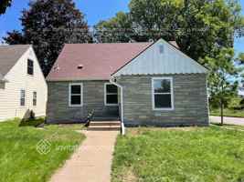 featured image of 5757 26th Ave S