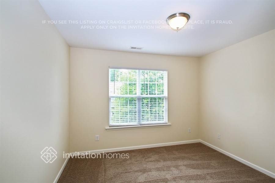 17322 Grand Central Way - Photo 6 of 14