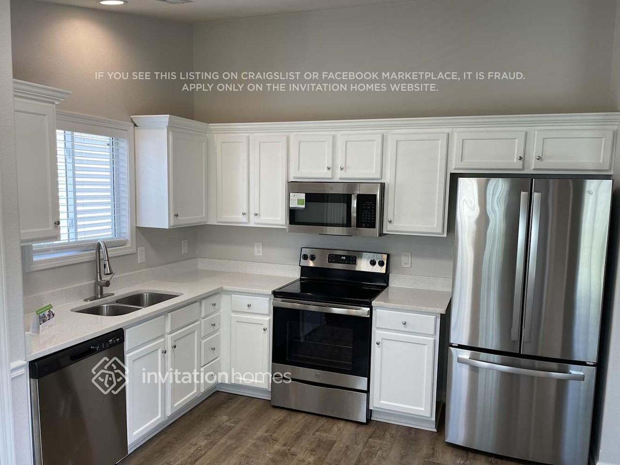 10125 Orchard Grass Ct - Photo 3 of 9