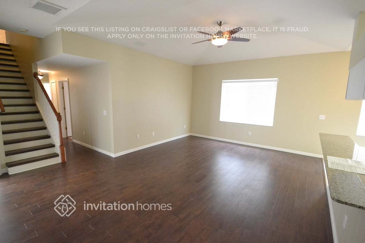 19109 Cypress Green Dr - Photo 2 of 12