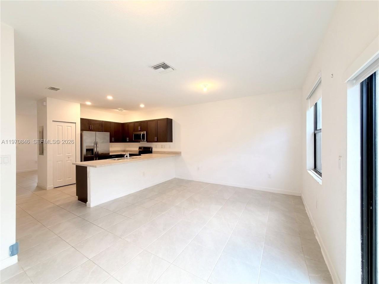 28706 Sw 132nd Ct - Photo 7 of 35