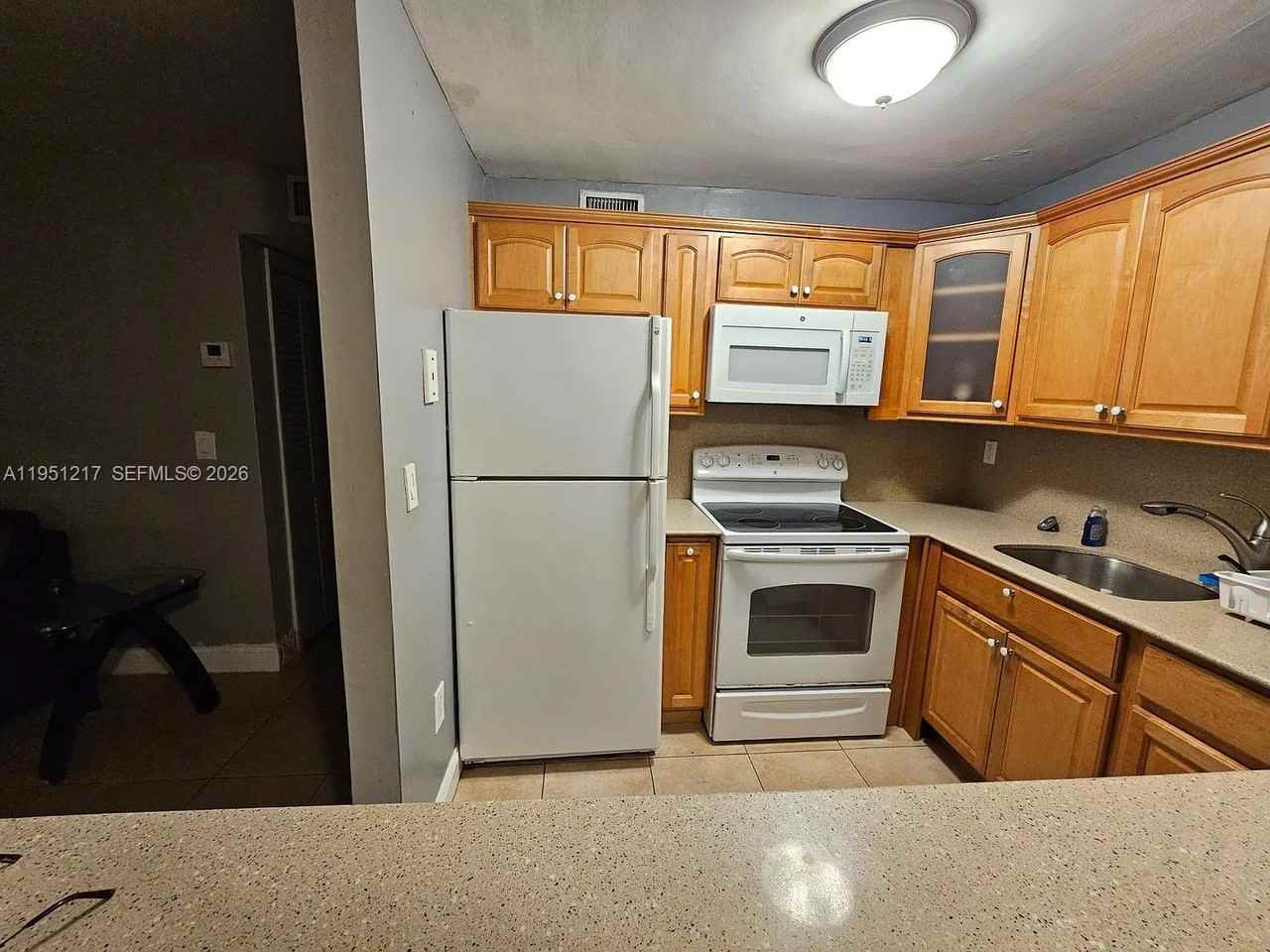 1100 Salzedo St - Photo 2 of 8