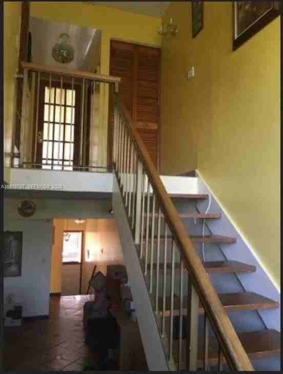 655 W Park Dr #6-12 - Photo 7 of 12