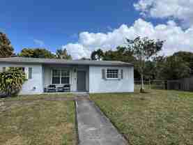 16981 Ne 8th Ct - Photo 1 of 1