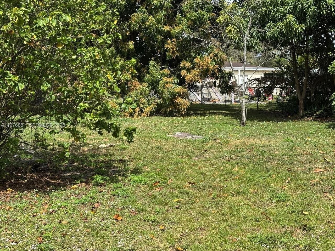 16981 Ne 8th Ct - Photo 4 of 17