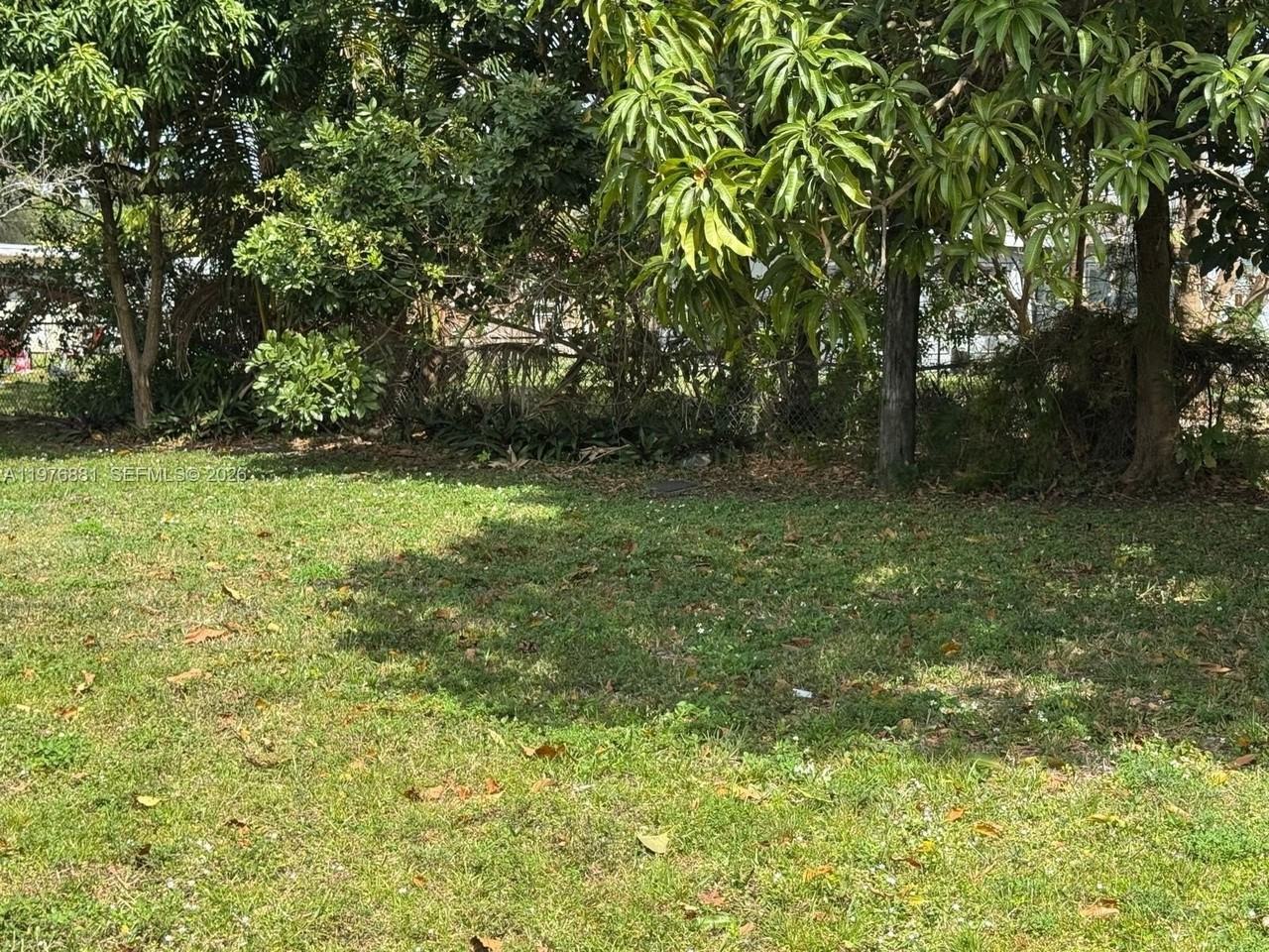 16981 Ne 8th Ct - Photo 5 of 17