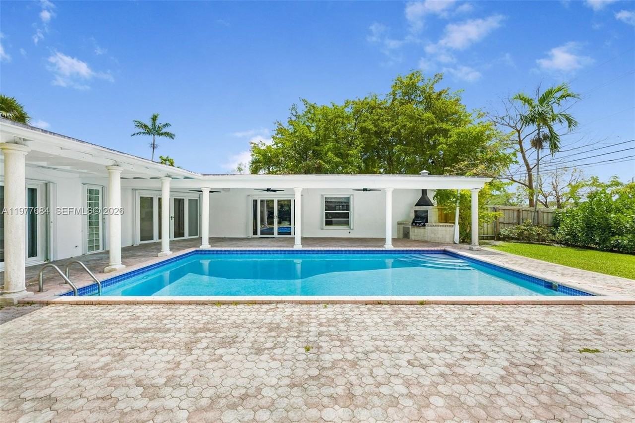 7255 Sw 125th St - Photo 7 of 50