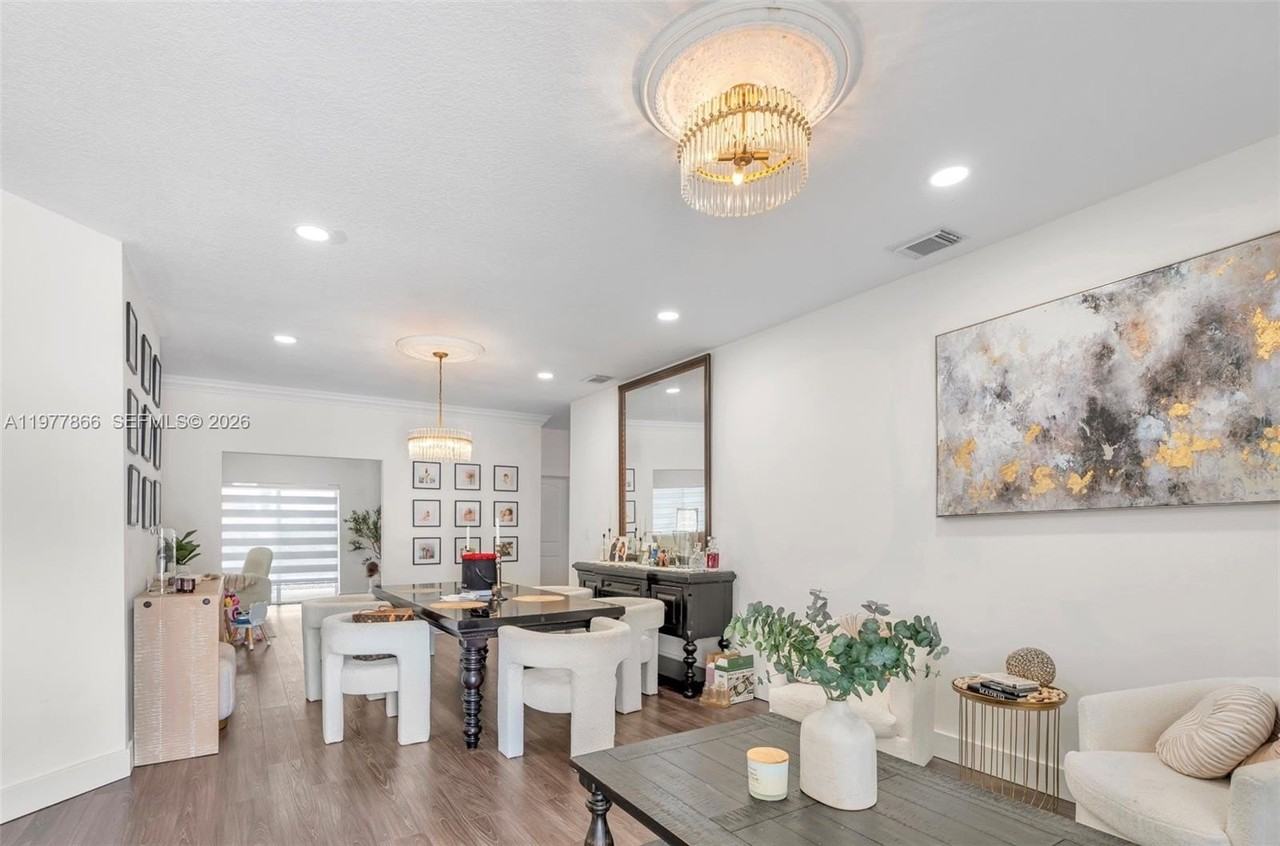 14486 Sw 158th Pl - Photo 3 of 17