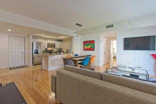 7285 Sw 90th St #D613 - Photo 1 of 1