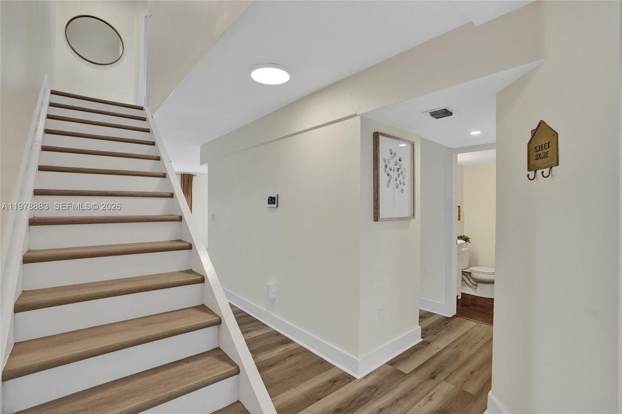 20822 San Simeon Way #103 - Photo 4 of 31