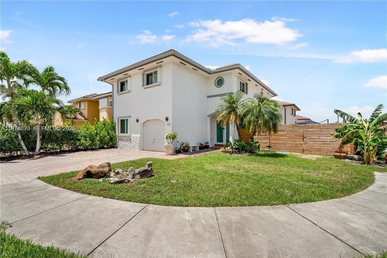 4032 Sw 153rd Ct #0 - Photo 2 of 8