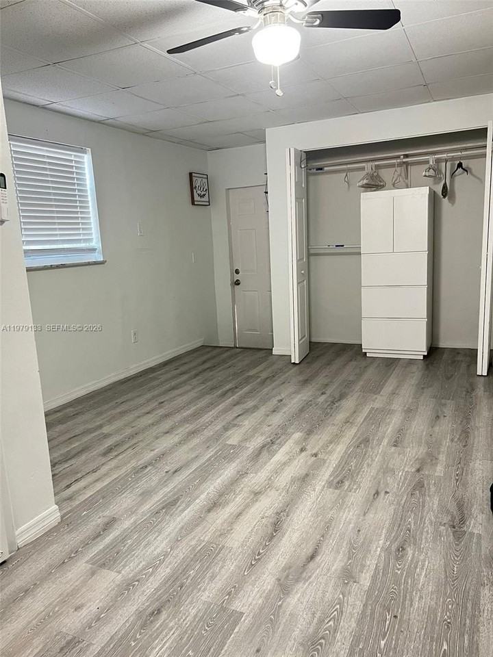 9731 Nw 24th St - Photo 2 of 11