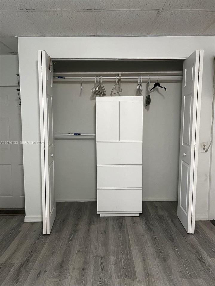 9731 Nw 24th St - Photo 3 of 11