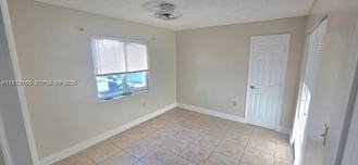 13902 Sw 111th Pl #B - Photo 1 of 1