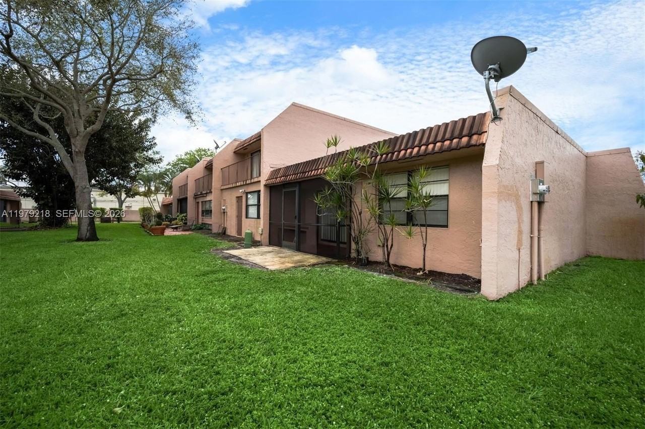 35 Cortez Way #1-43 - Photo 5 of 30