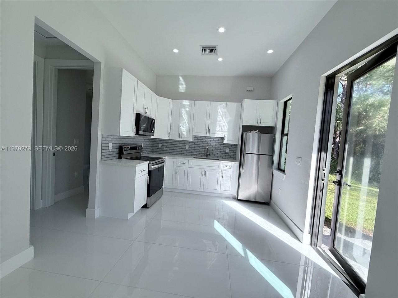 4681 18th Ave Se #2 - Photo 3 of 20