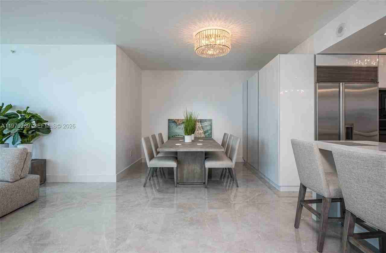 3535 S Ocean Dr #1904 - Photo 5 of 27