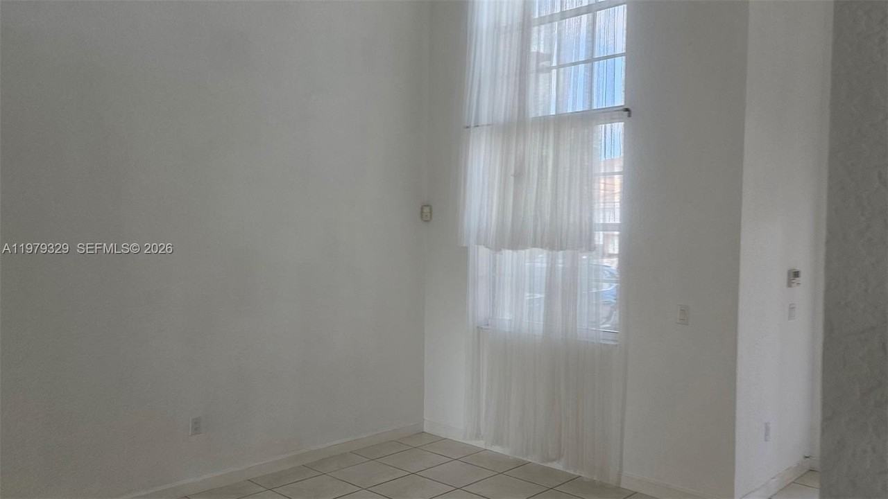 16216 Sw 103rd Ter #16216 - Photo 5 of 19