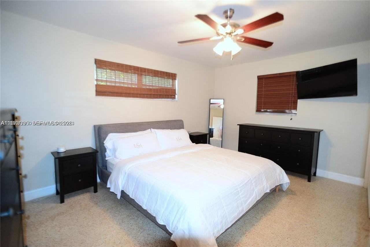 6969 Sw 82nd Ct #MAIN - Photo 7 of 21