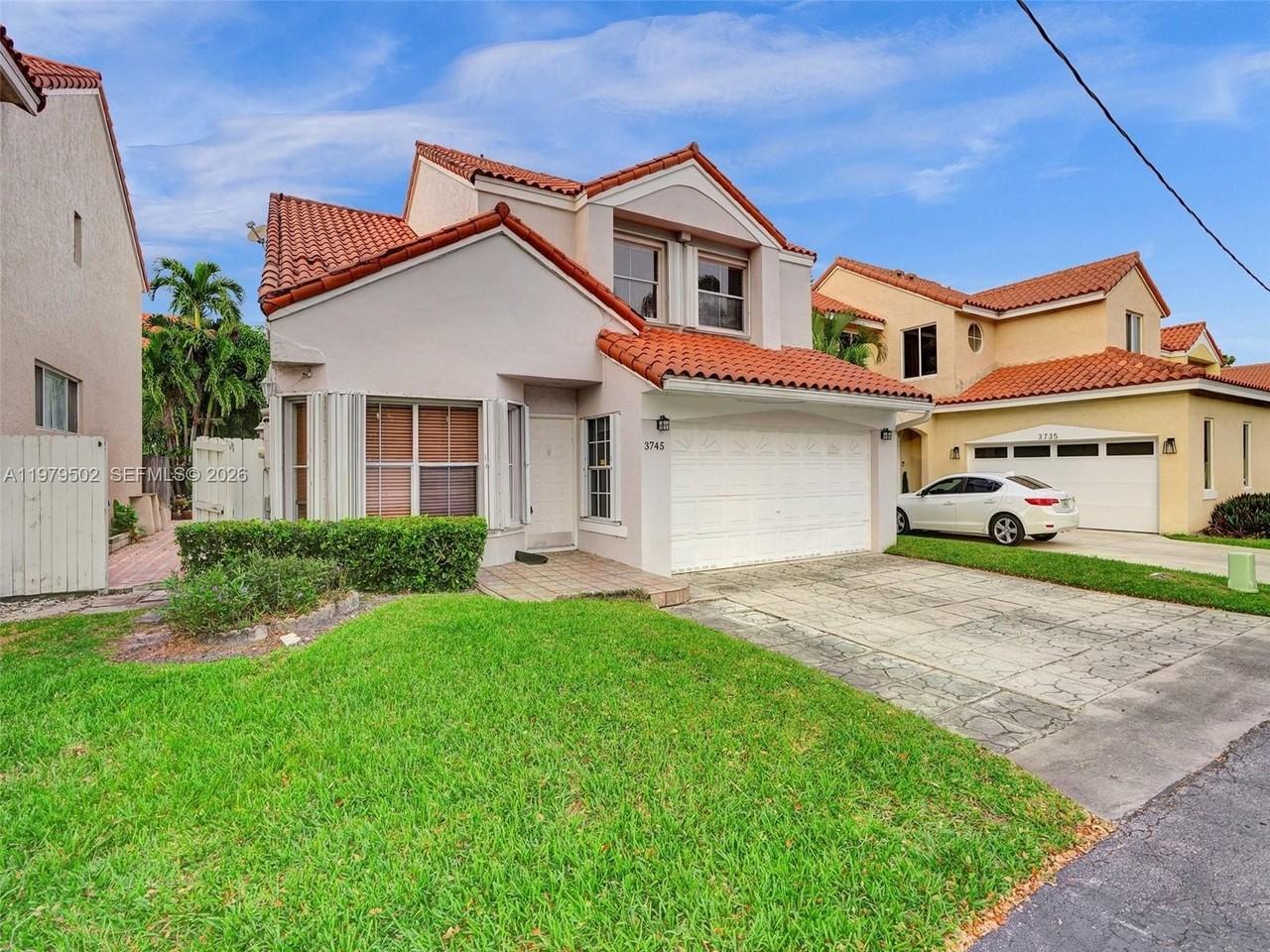 3745 Piccadilly St #114 - Photo 2 of 35