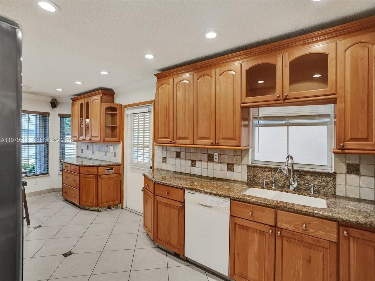 3745 Piccadilly St #114 - Photo 4 of 35