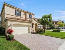 featured image of 965 Ne 193rd Ter #965