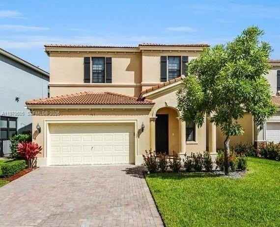 965 Ne 193rd Ter #965 - Photo 2 of 36