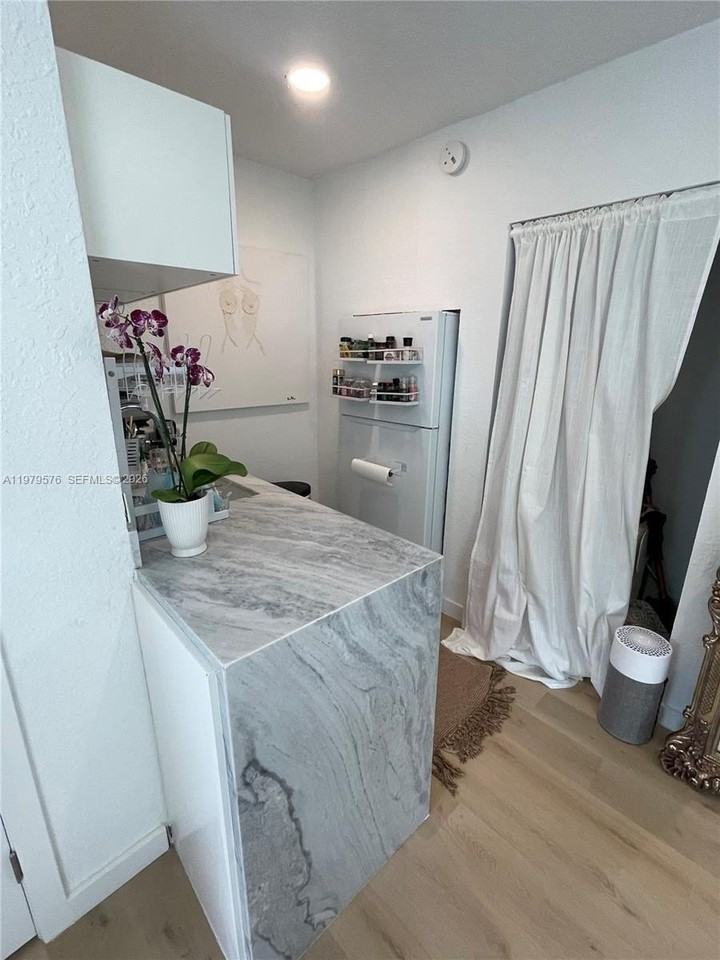 2421 Sw 26th Ter #2 - Photo 2 of 7