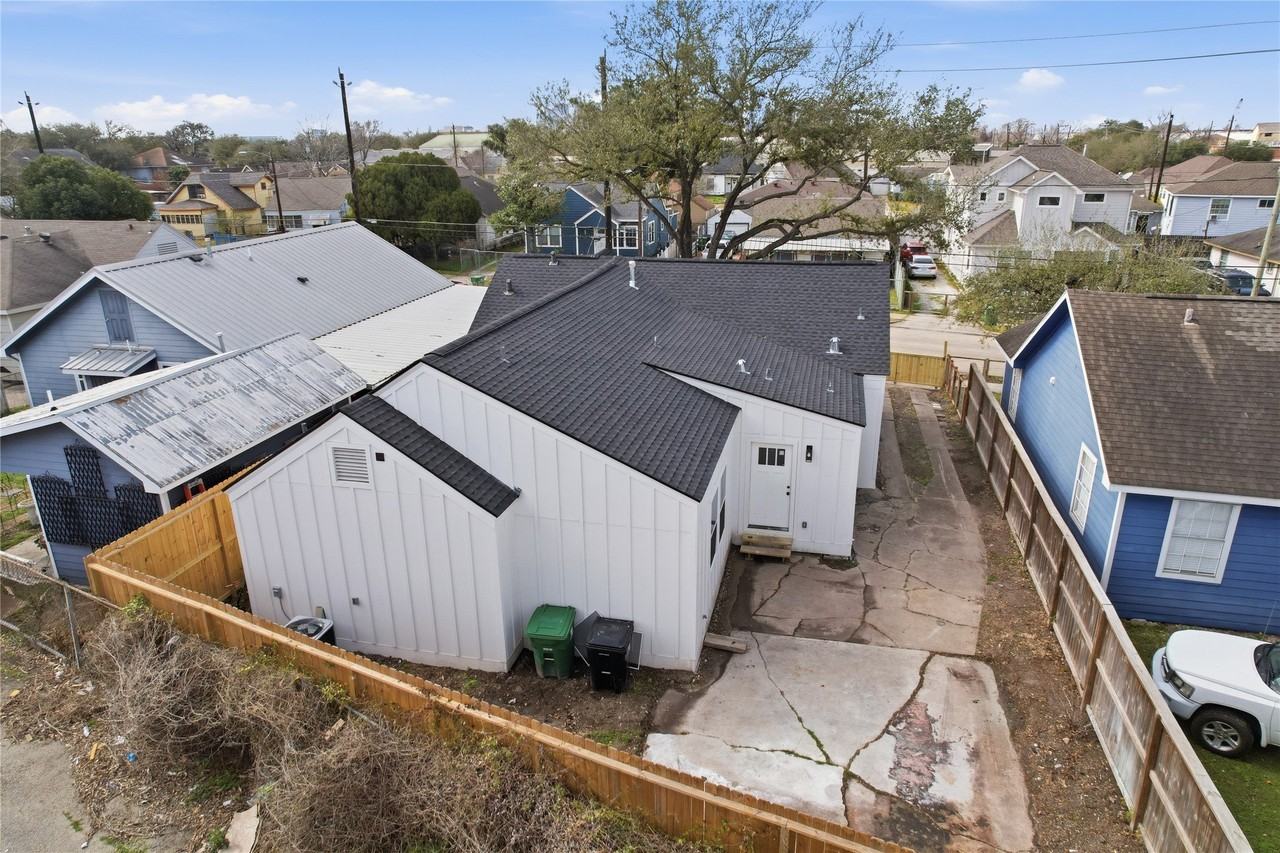 532 N Super St - Photo 3 of 17