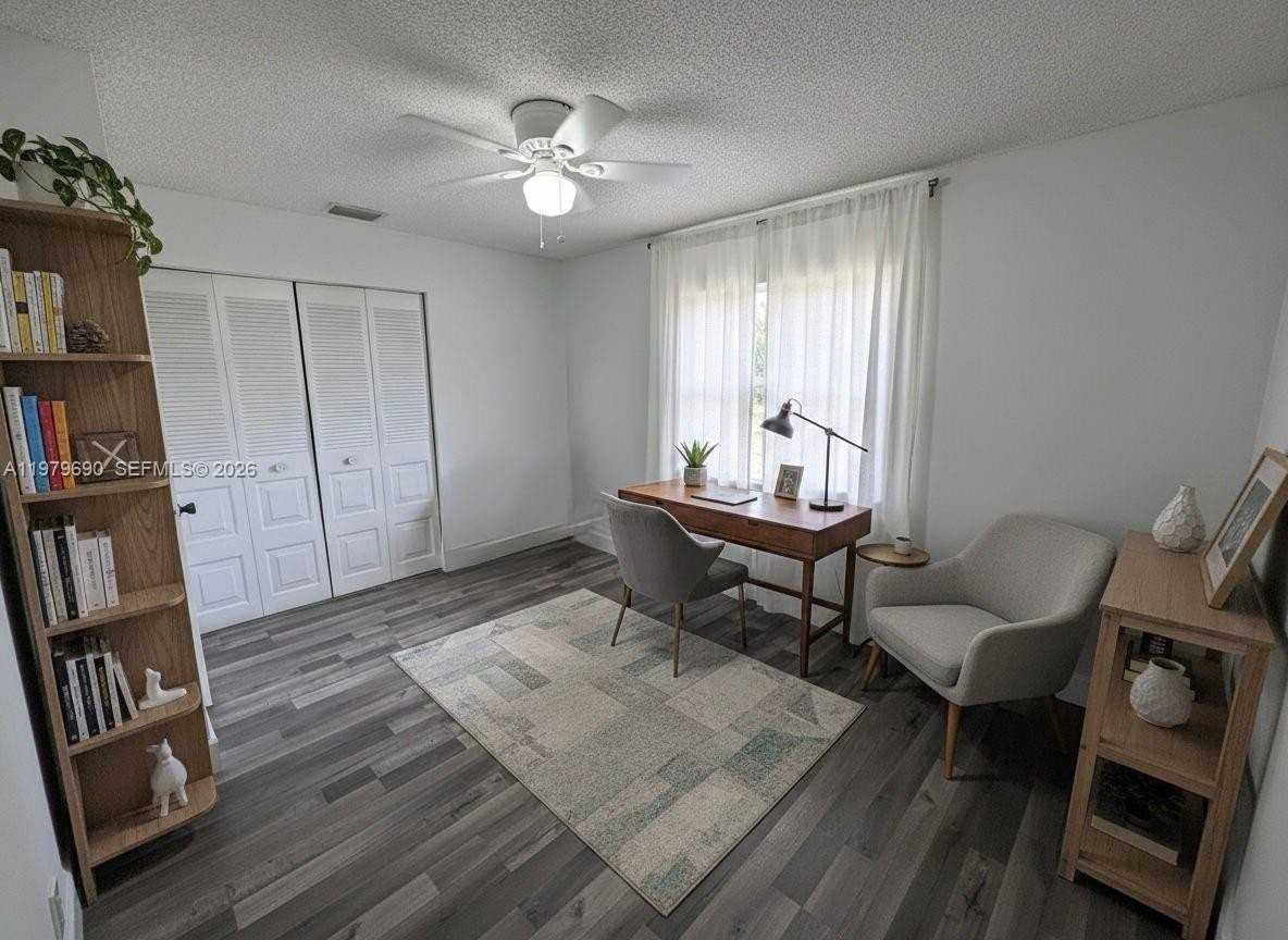 6875 Sw 148th Ct - Photo 5 of 16