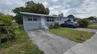 374 Nw 31st Ave - Photo 1 of 1