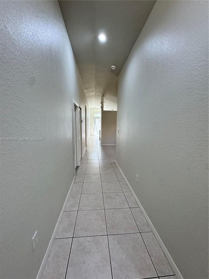 2010 Se 14th St #0 - Photo 2 of 18