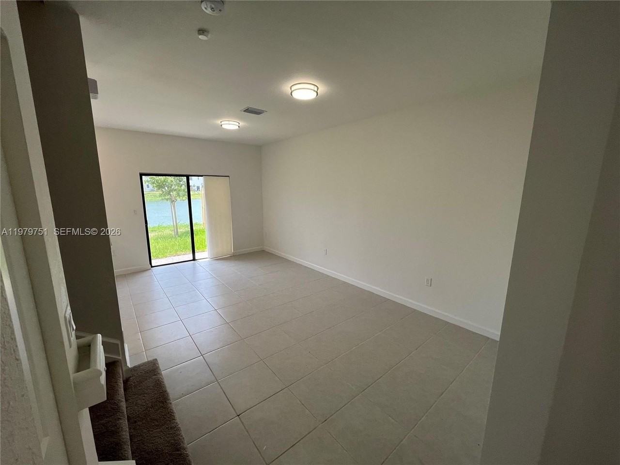9960 Sw 228th Ter - Photo 7 of 40