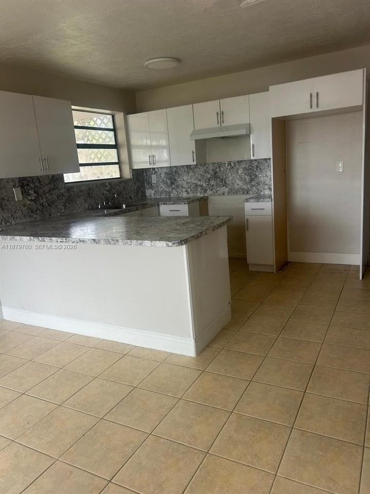 28511 Sw 147th Ave - Photo 6 of 19