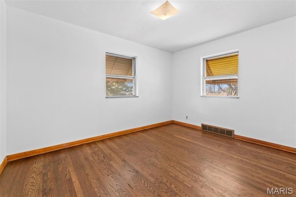 6048 Southwest Ave - Photo 7 of 18