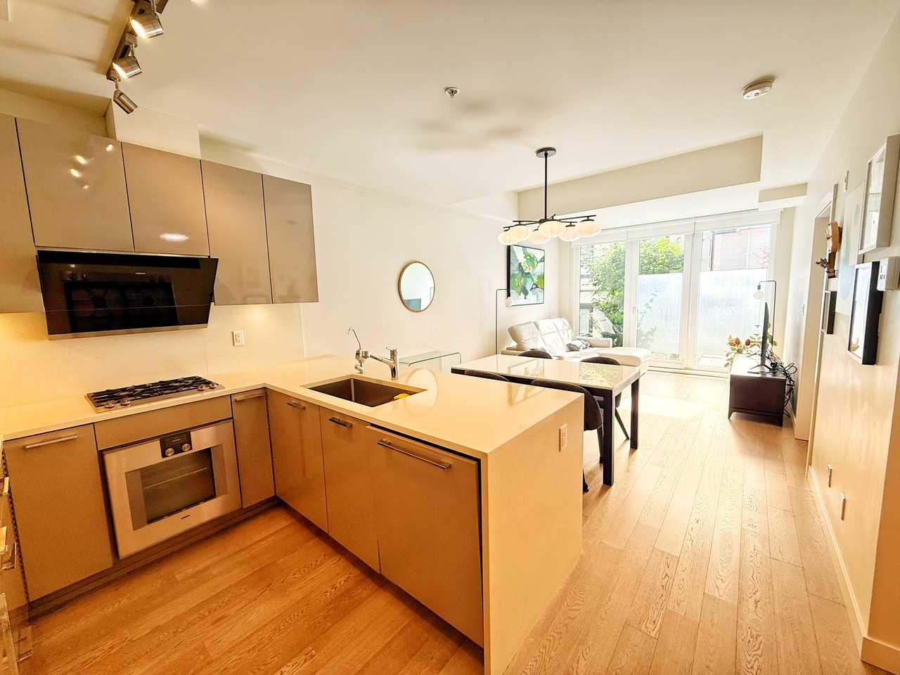 Cambie St. & W 29th Ave #103 - Photo 2 of 15