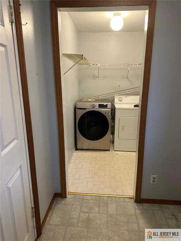 143 Fiat Ave - Photo 3 of 14