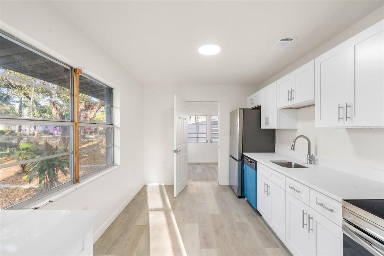 1778 23rd St - Photo 3 of 23