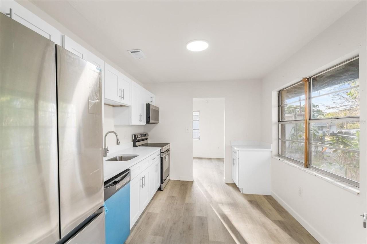 1778 23rd St - Photo 4 of 23