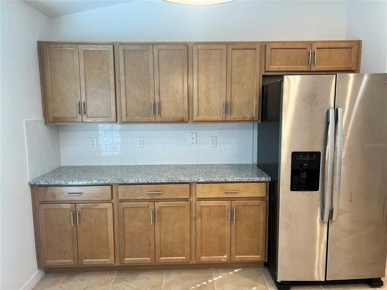 9 Poinfield Pl - Photo 3 of 25