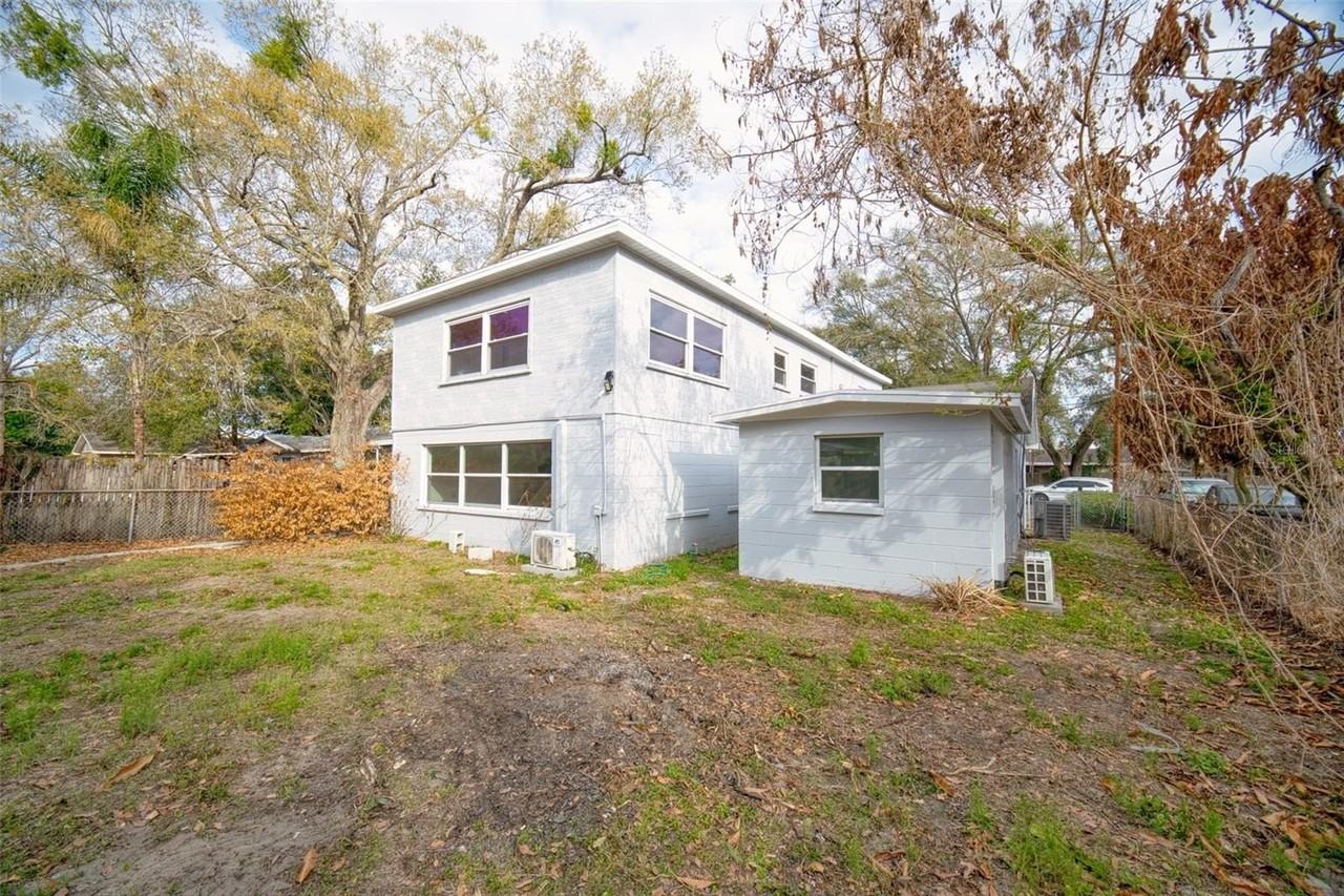 2317 Harris St - Photo 3 of 40