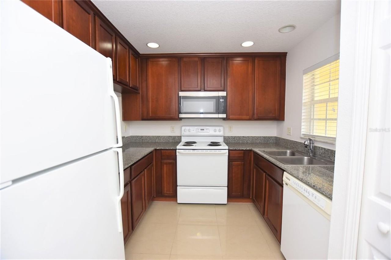 5410 River Rock Rd - Photo 2 of 26