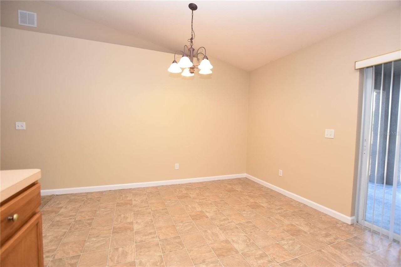 7109 Evergreen Blvd - Photo 5 of 29