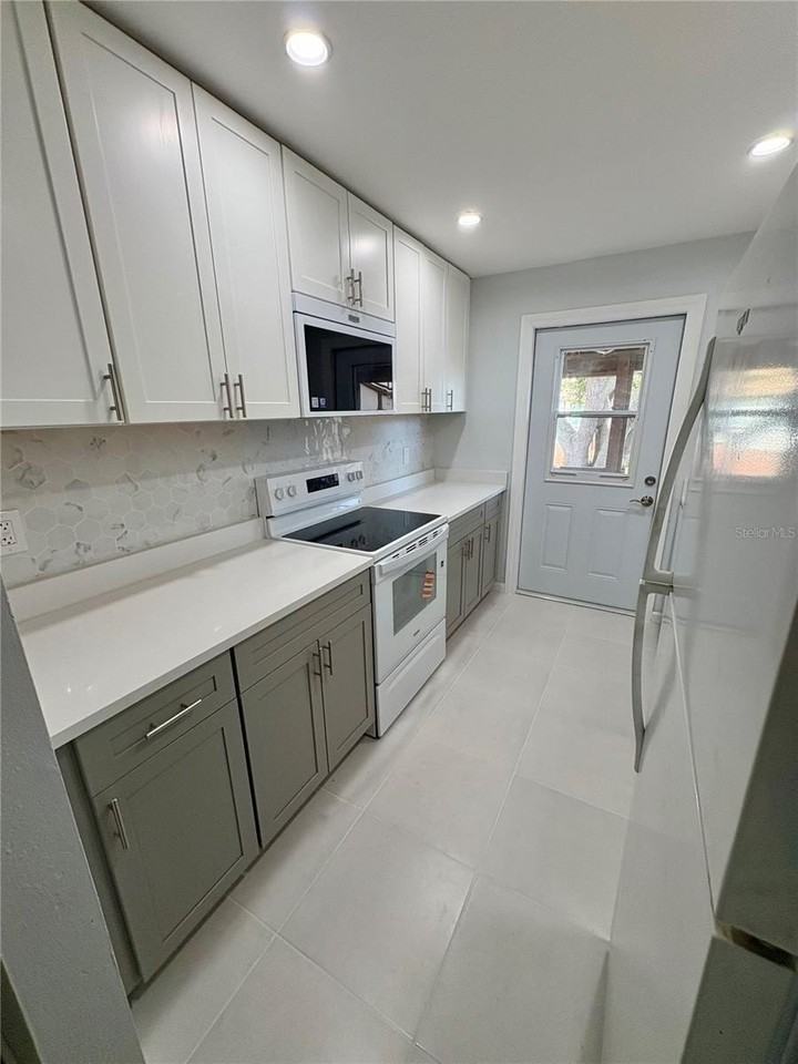 5401 Hansel Ave #2 - Photo 3 of 25