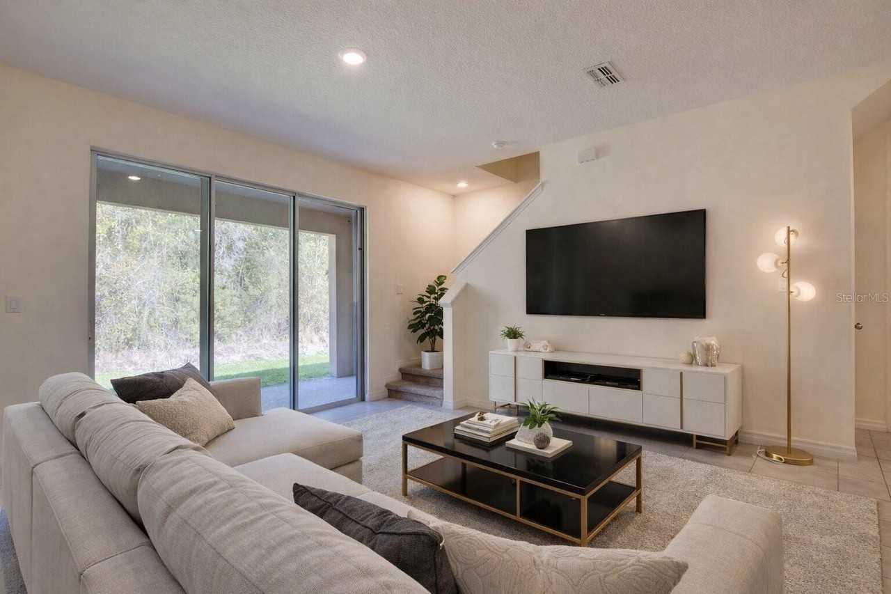 1289 Yellow Finch Dr - Photo 4 of 46