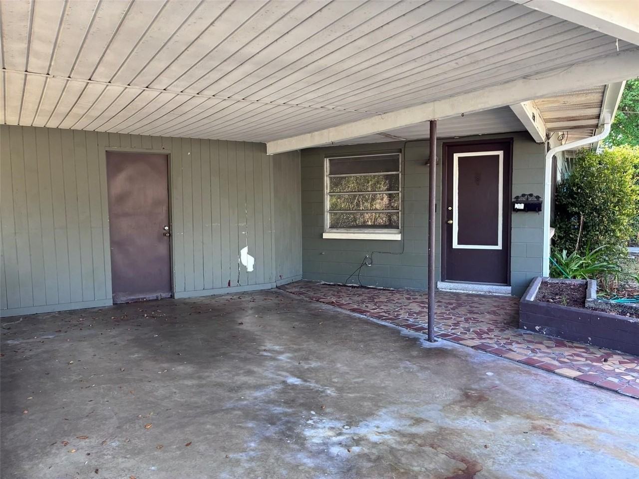 2515 Formosa Ave - Photo 2 of 18