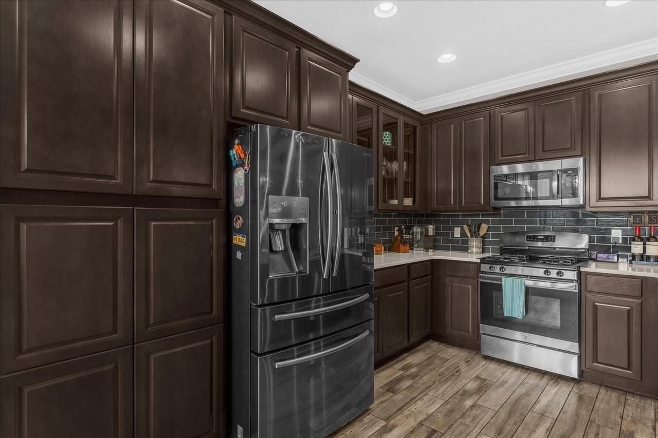 231 Cherokee Hill Ct - Photo 7 of 42