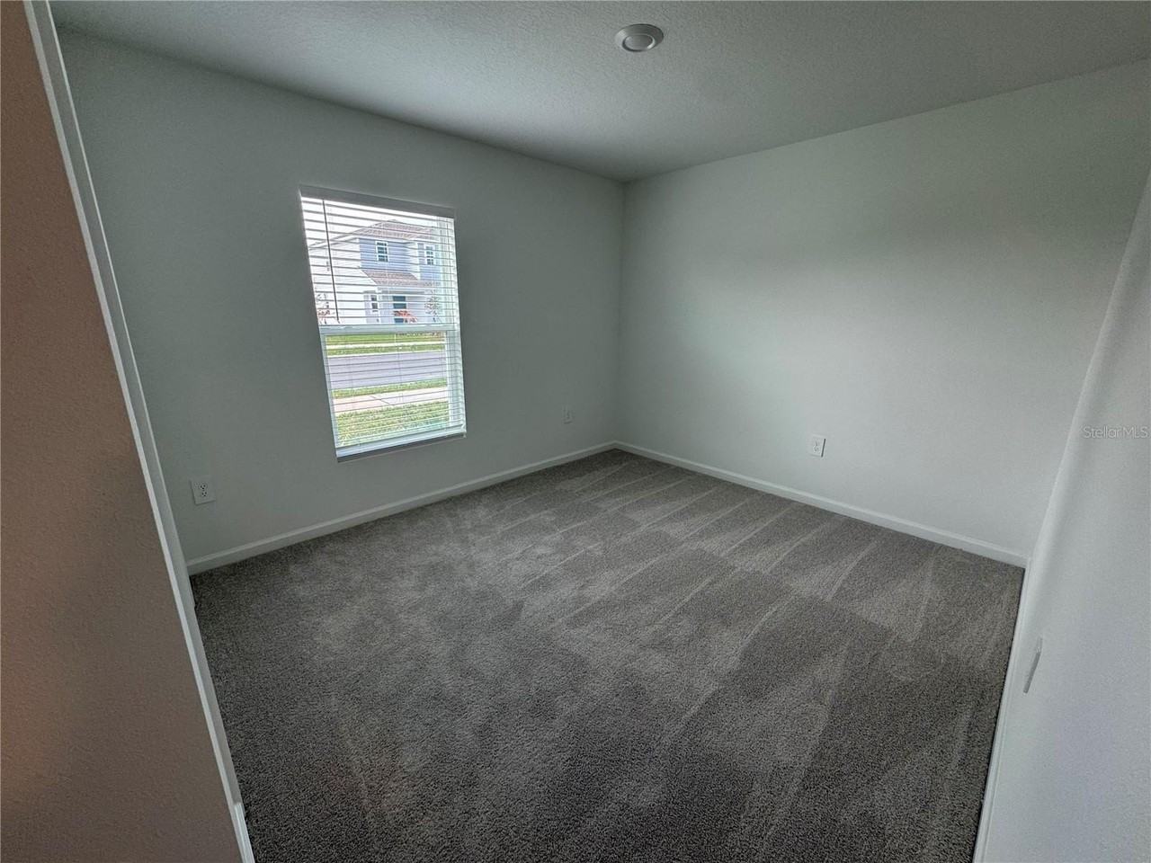 2185 Lasso Loop - Photo 4 of 31